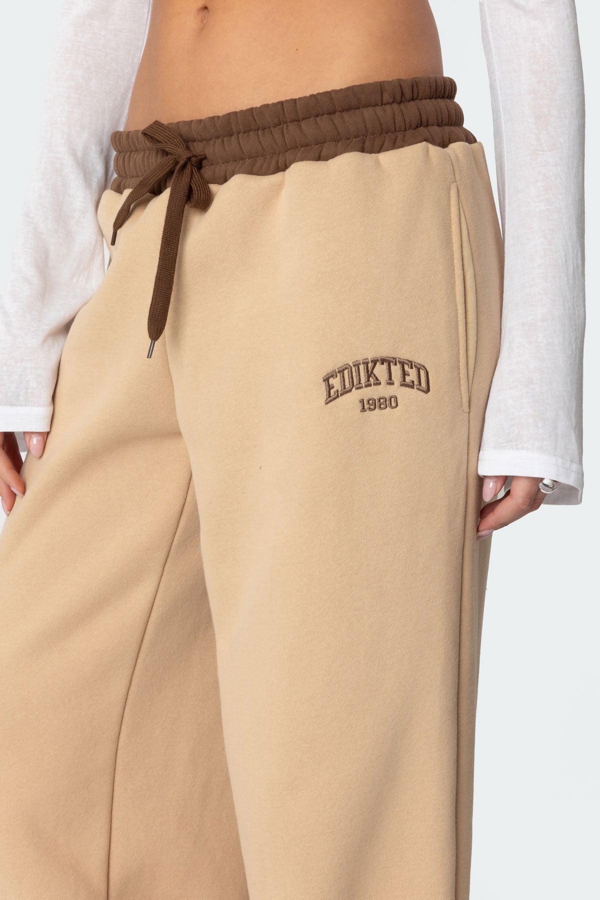 Edikted Contrast Embroidered Sweatpants